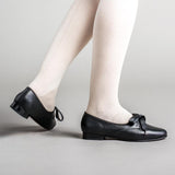 Bertie Regency Pumps (Black)